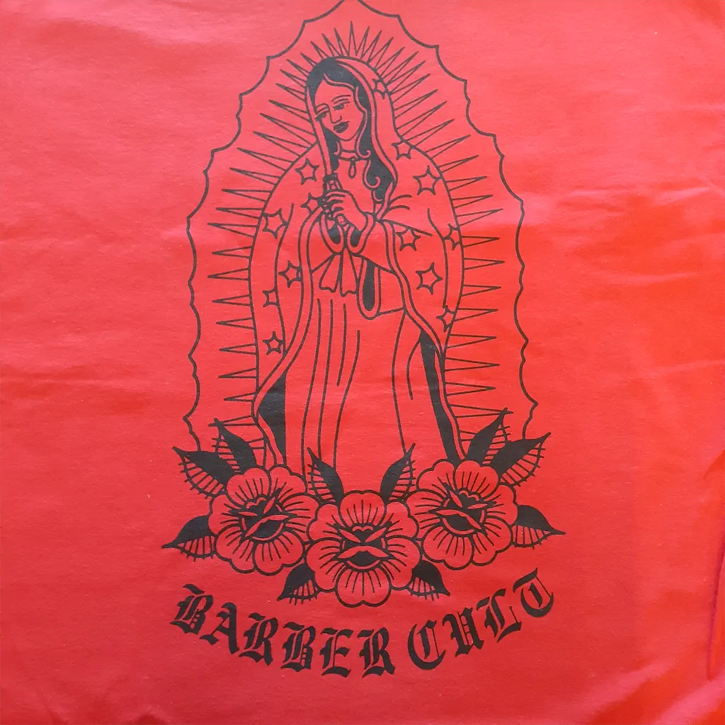 Barber Cult T-shirt - RED
